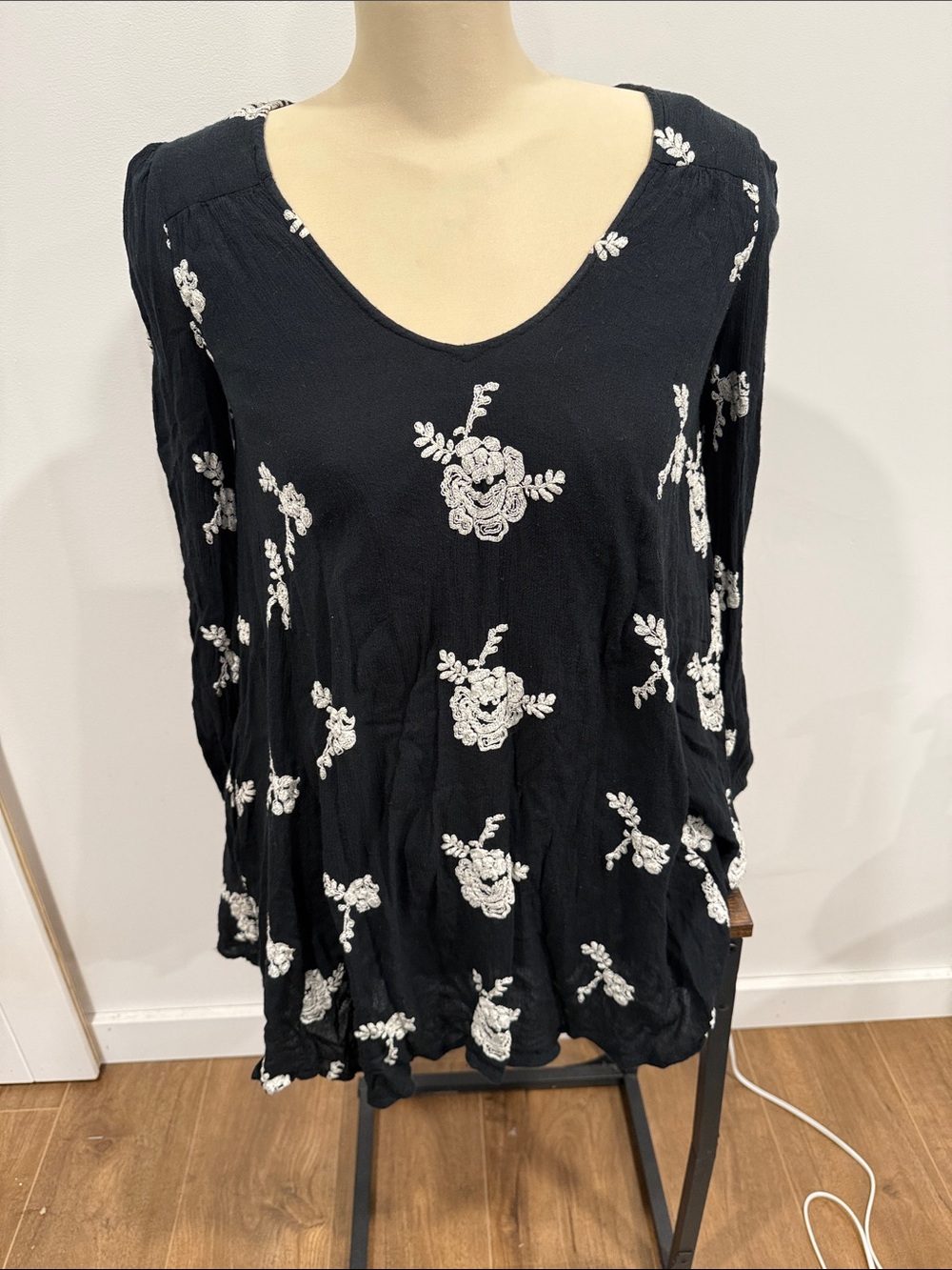 Free People Black Long-Sleeve V-Neck Tunic with White Floral Embroidery